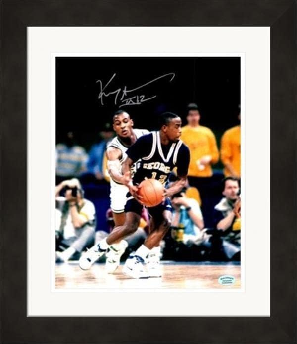 Кени Андерсон автограмираше 8x10 Фото 1 Matted & Ramped - Автограмирани НБА фотографии